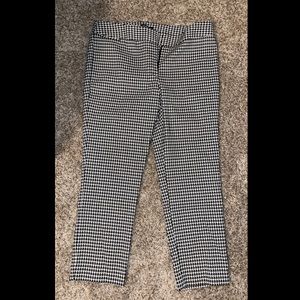 Houndstooth 12P Liz Claiborne Ankle Length Slacks